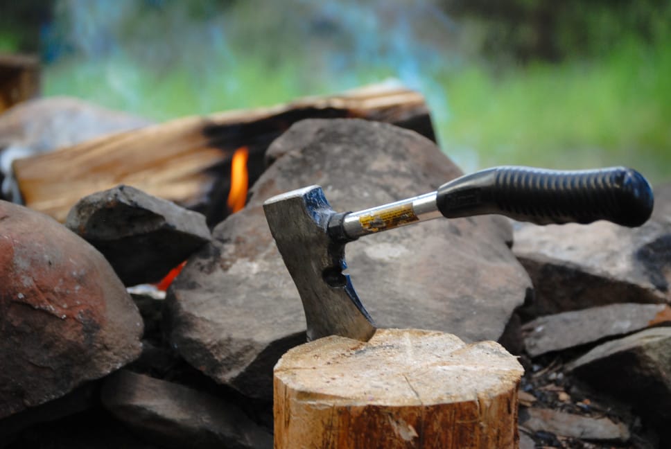 Maximising Heat: Why Should You Choose Coal and Logs Together